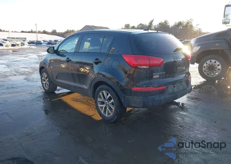 2015 Kia Sportage Lx z USA, uszkodzony, nr VIN KNDPBCAC5F7701636